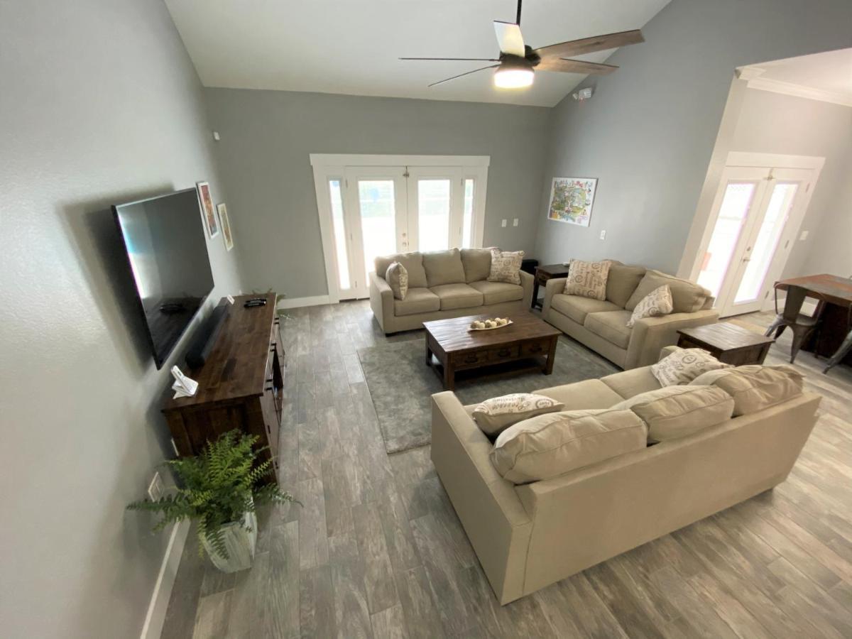 Mickeys Pearl - Phenomenal 7Br With 4 Master Suites Privacy Pool & Hot Tub Gas Bbq - 2 Miles To Disney オーランド エクステリア 写真