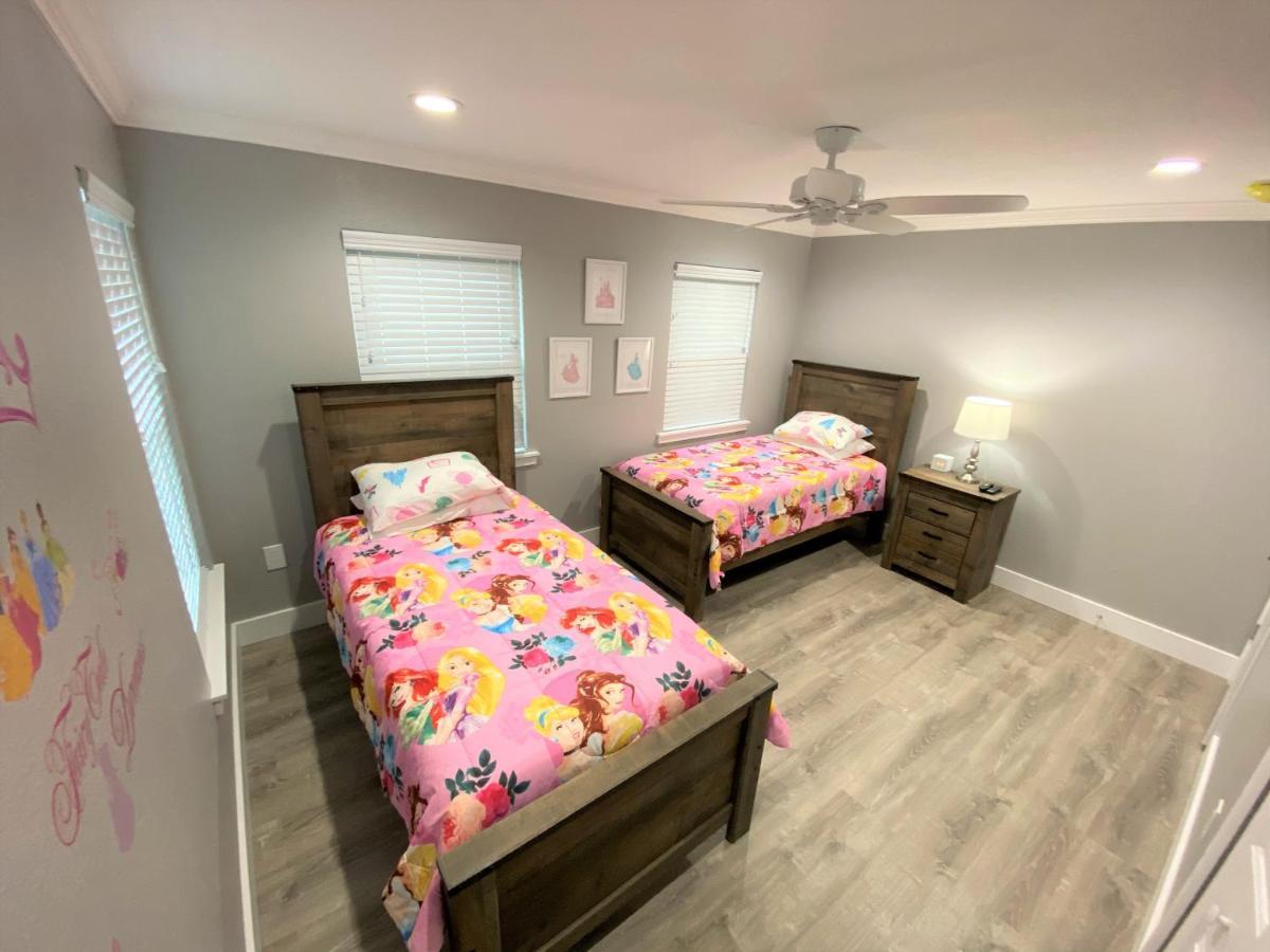 Mickeys Pearl - Phenomenal 7Br With 4 Master Suites Privacy Pool & Hot Tub Gas Bbq - 2 Miles To Disney オーランド エクステリア 写真